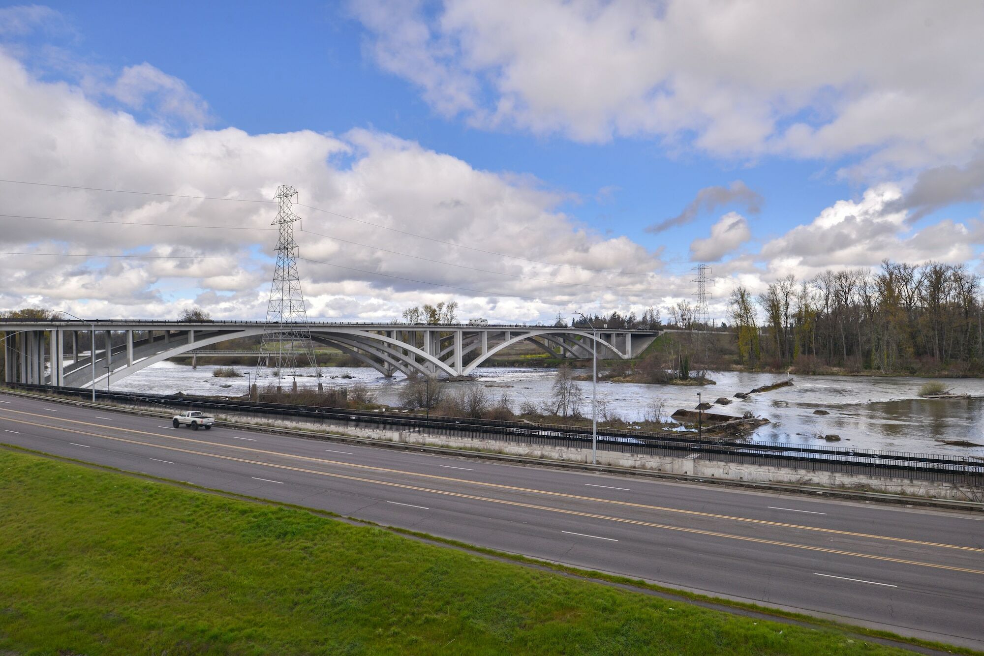 Fairfield Inn&Suites by Marriott Eugene East/Springfield Exterior foto